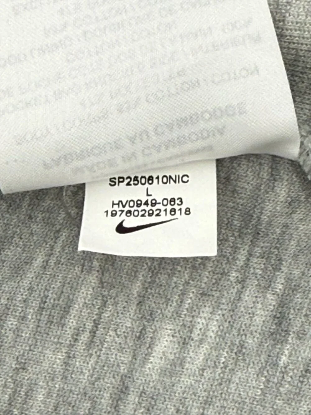 Nike Gray Full Zip Hoodie Jacket Size Large Zip Arm Pocket Black Detail READ